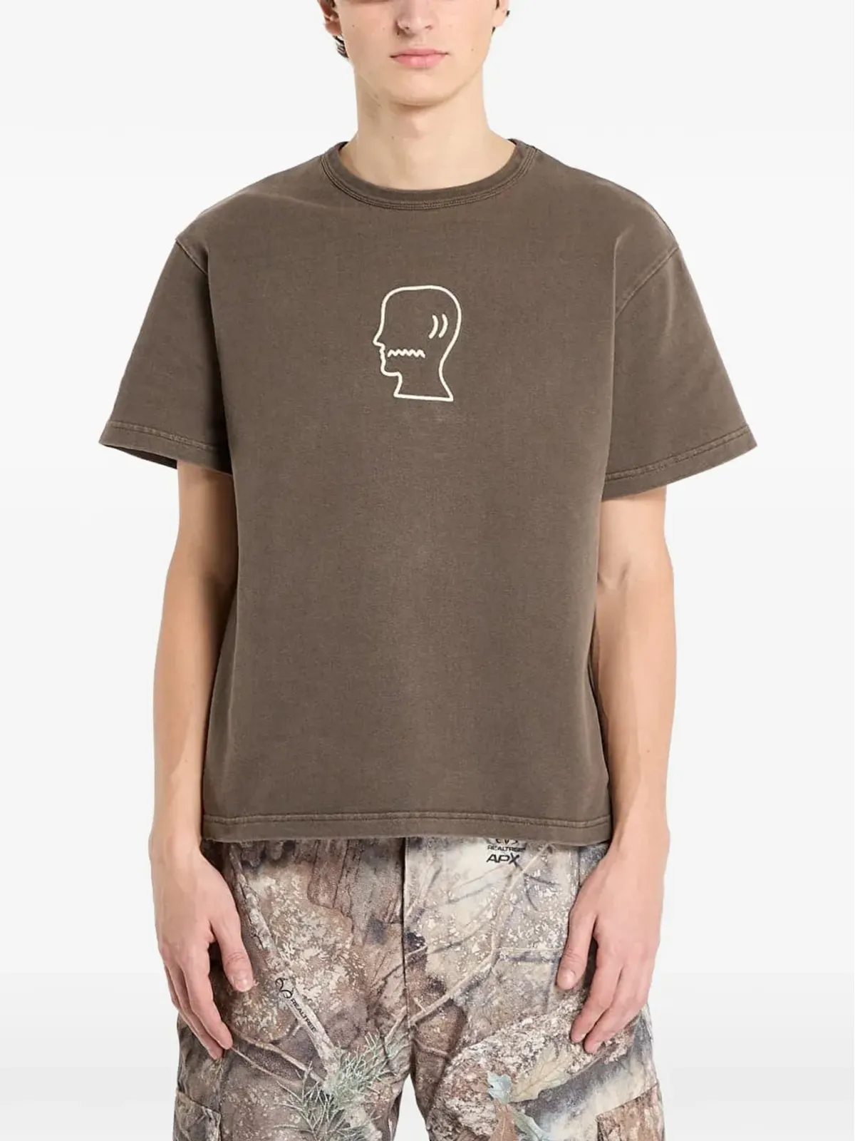 Brain Dead ロゴTシャツ - ブラウン - 画像2