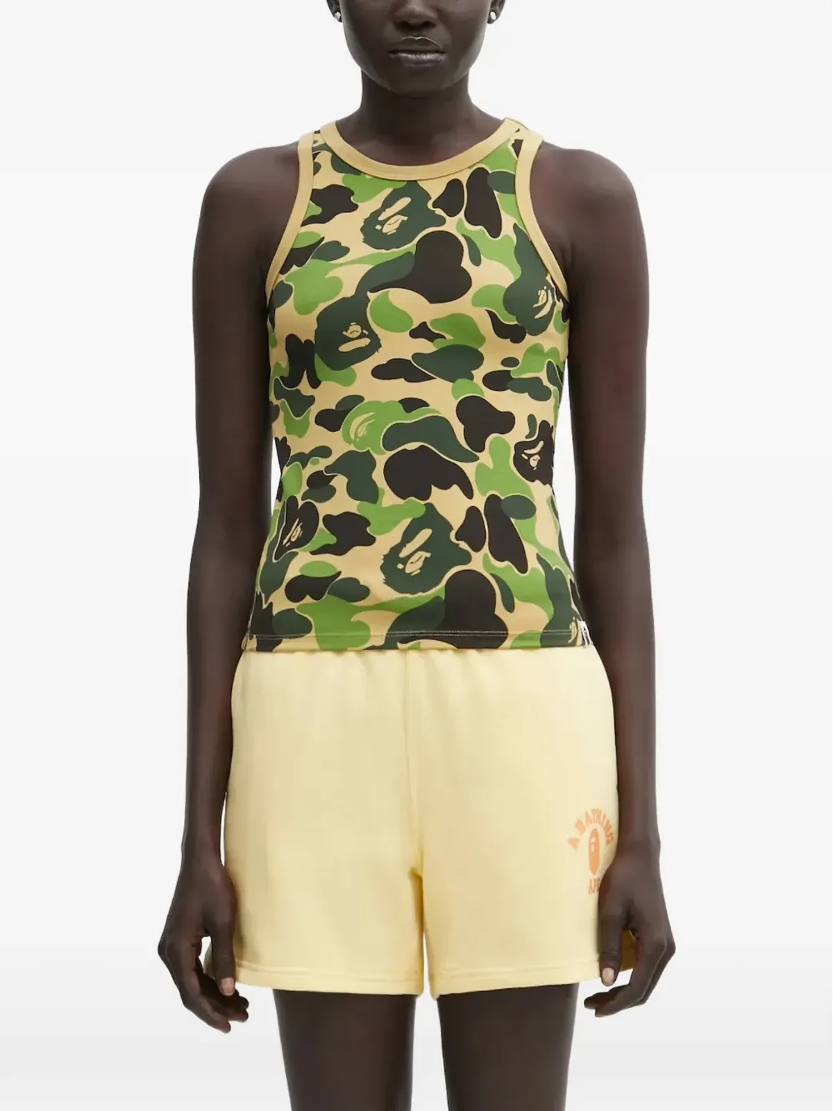A BATHING APE® カモフラージュ柄ノースリーブトップス - 画像1
