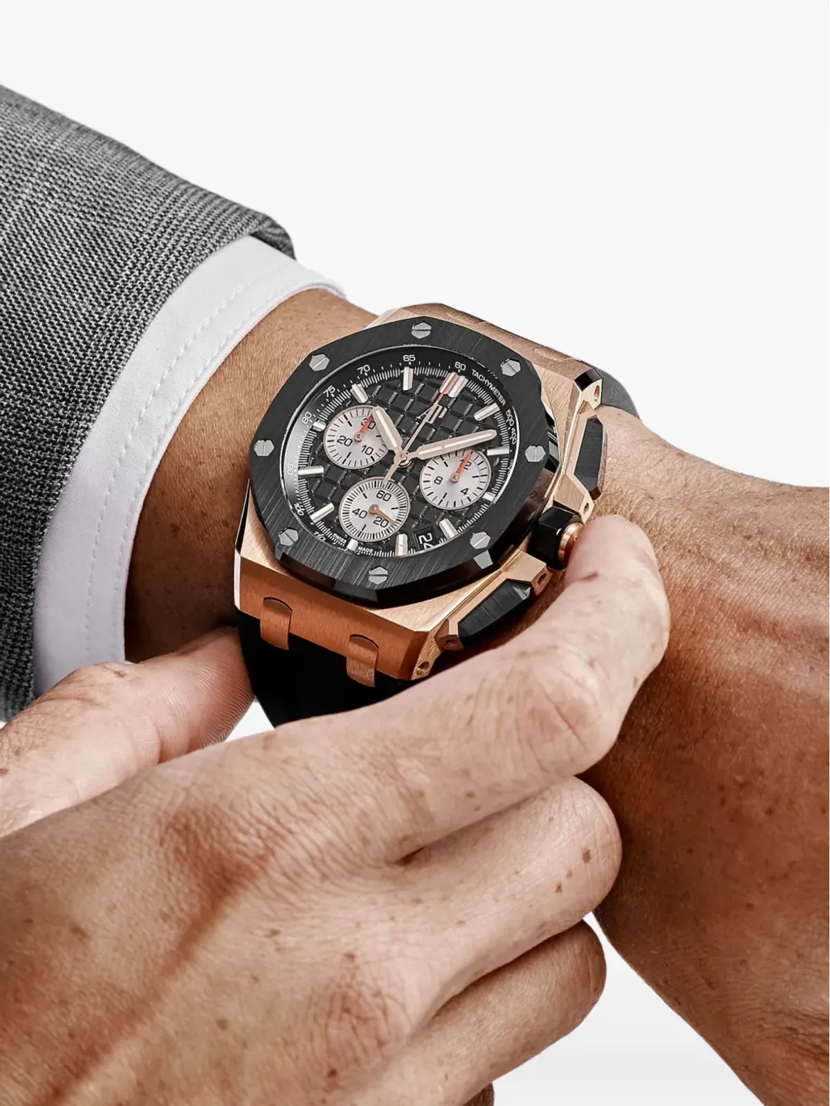 Audemars Piguet ビンテージ ロイヤルオークオフショア 2021 腕時計 ブラック - 画像2