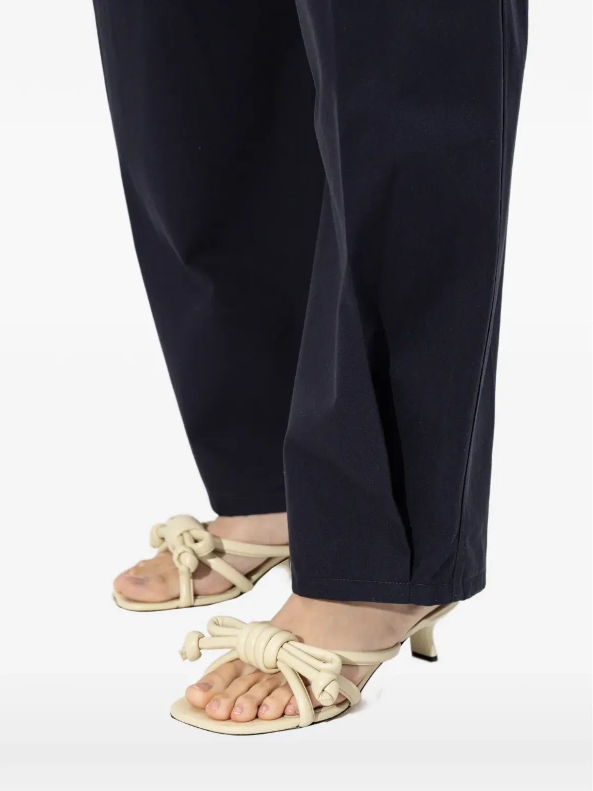 LOEWE フラメンコノットストラップサンダル - 画像5