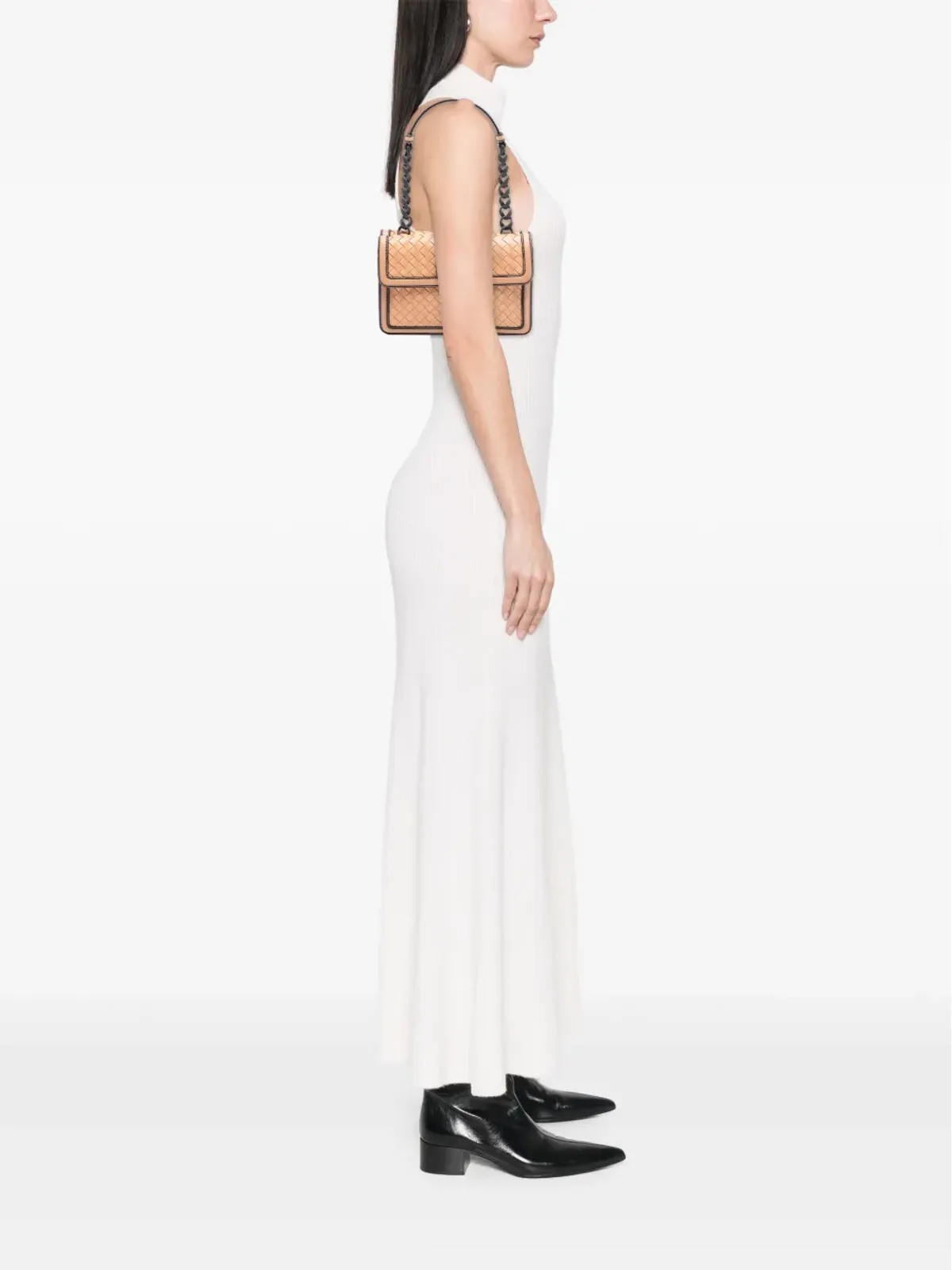 Bottega Veneta ビンテージ ナパレザー イントレチャート ミラーレンズ ダブルサイドフラップ ショルダーバッグ ブラウン - 画像2