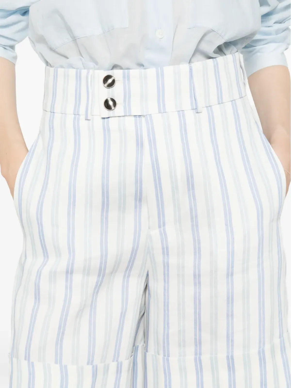 Berwich Nadine ストライプ柄ボタン付きショートパンツ - 画像5