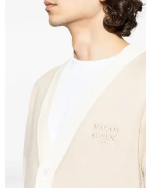 Maison Kitsuné Vネックボタン留めカーディガン - サムネイル5