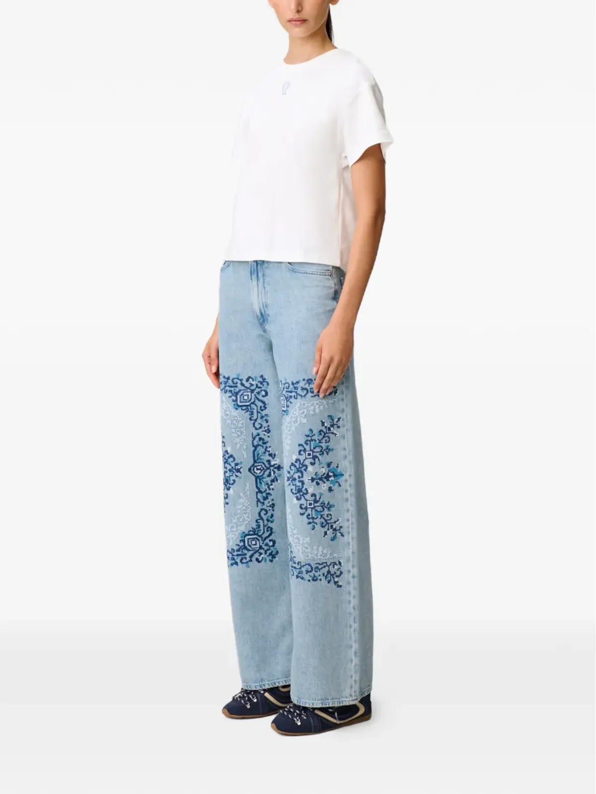 Claudie Pierlot 丸首刺繍入りTシャツ - 画像3