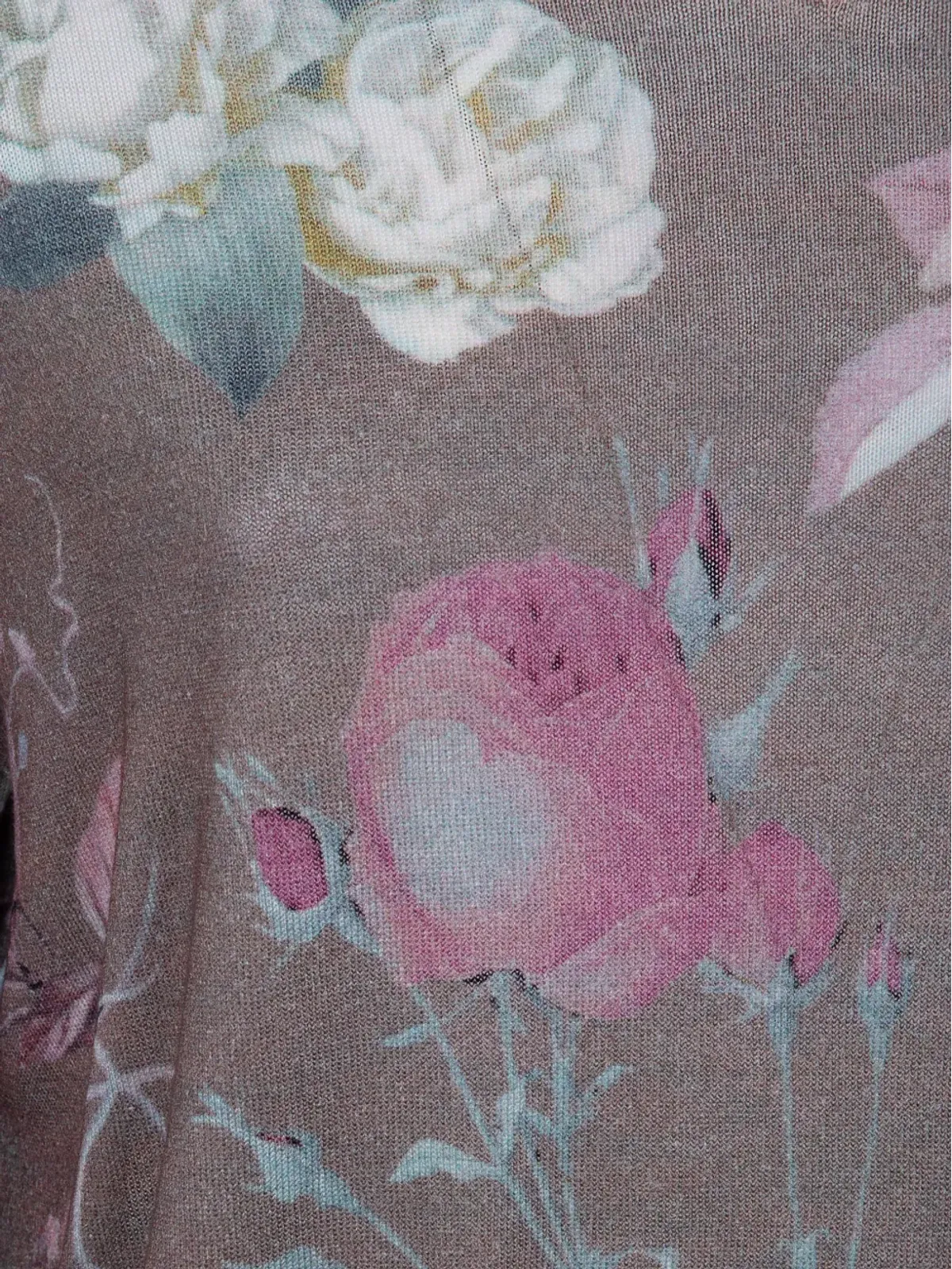 IN BED WITH YOU 花柄Vネックセーター - 画像3