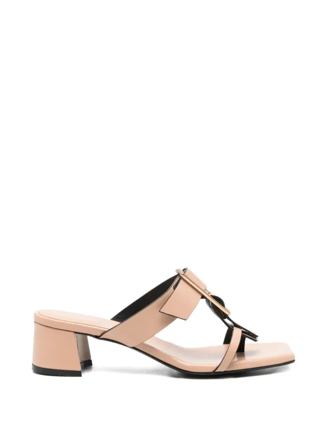 Donnarì Donnarì バックルサンダルの商品画像