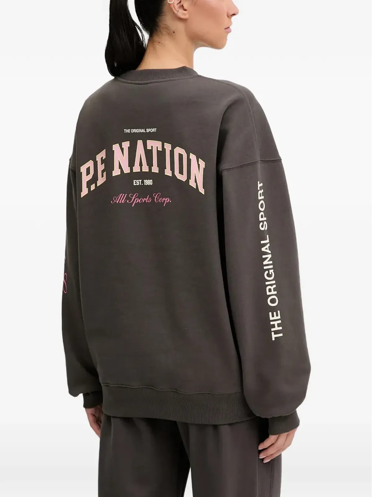P.E Nation ロゴ入りスウェットシャツ ブラウン - 画像3