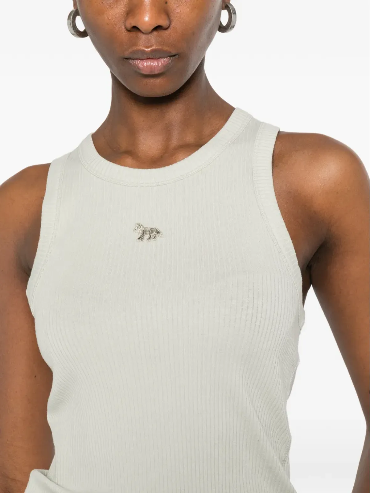 Maison Kitsuné リブニット ロゴパッチ タンクトップ グリーン - 画像5