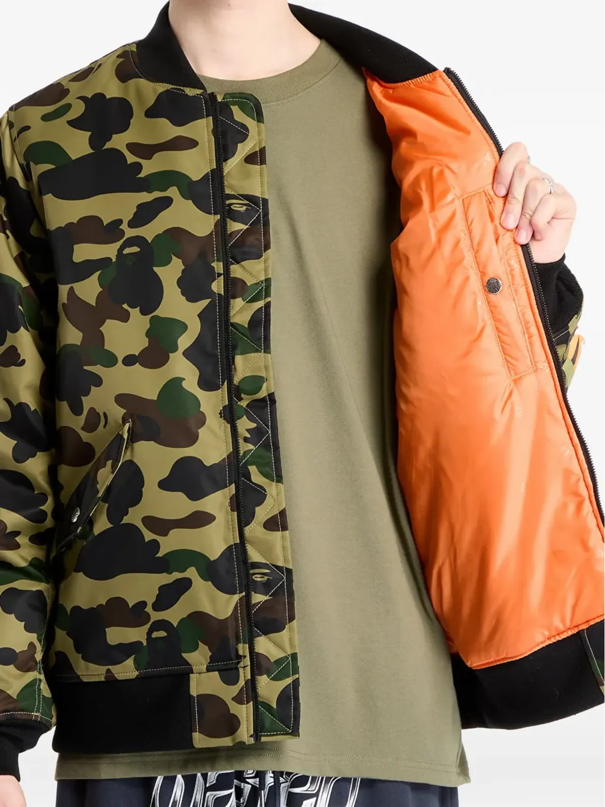 A BATHING APE® ジップアップボンバージャケット - グリーン - 画像2