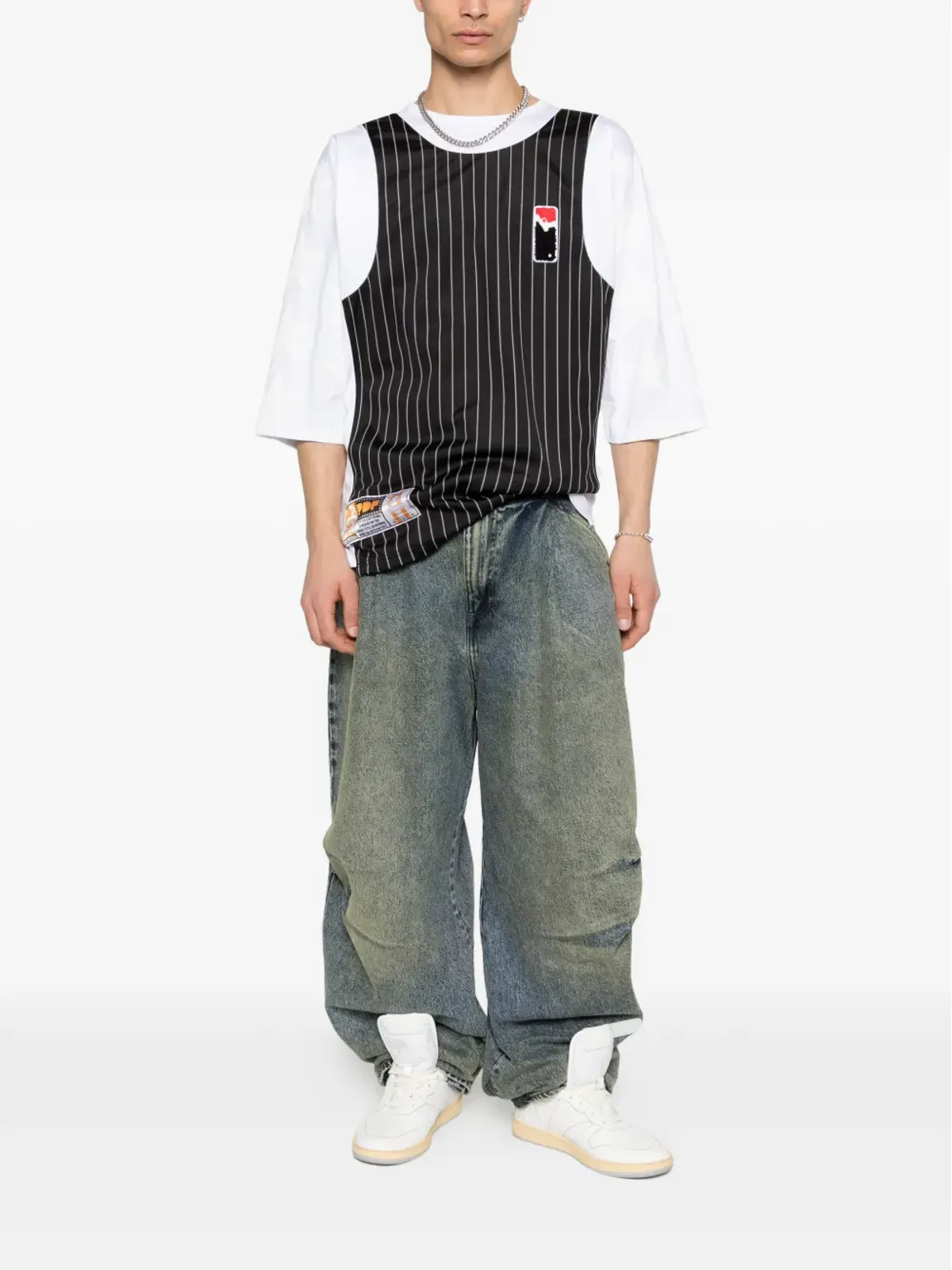 PDF ピンストライプ柄 ロゴパッチ Tシャツ ブラック - 画像2