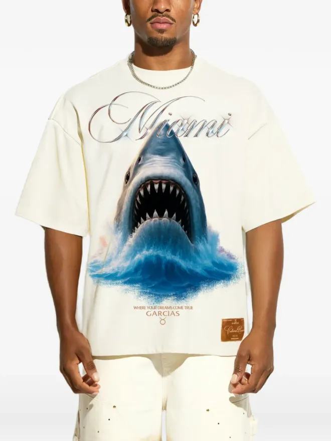 GARCIAS GARCIAS オーバーサイズポスタープリントTシャツの商品画像