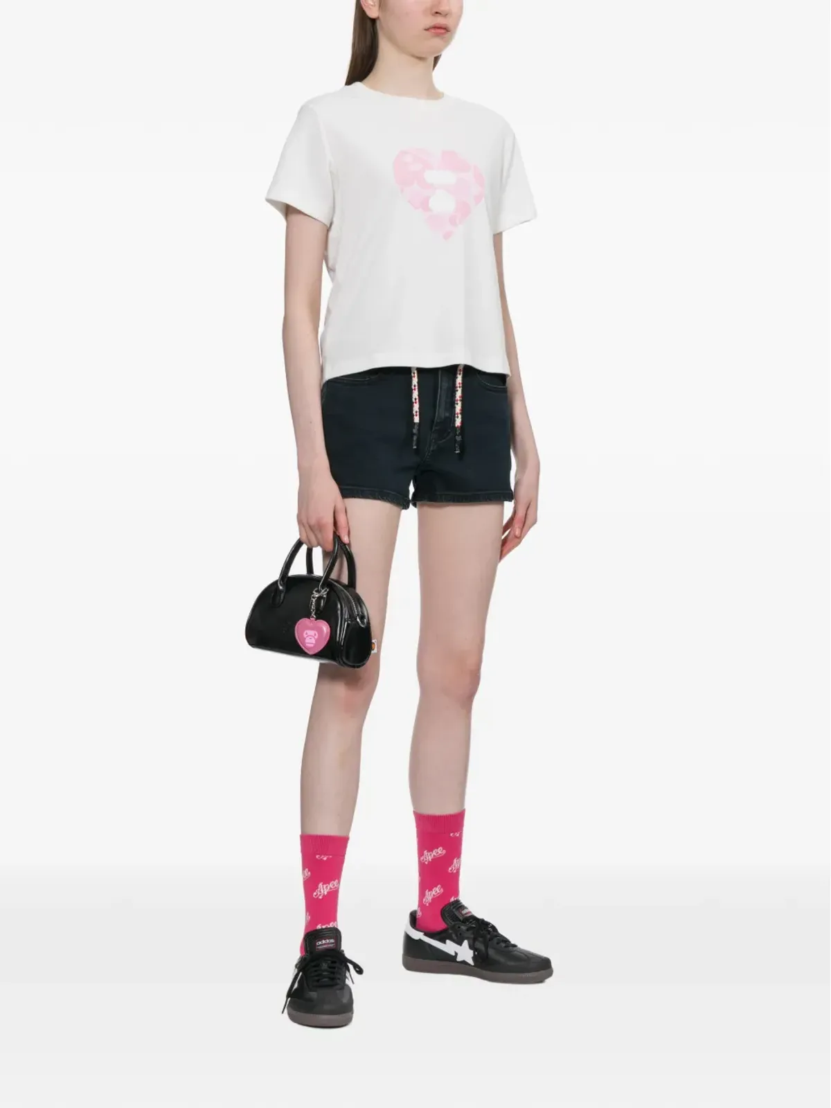 APEE™ by *A BATHING APE® ロゴプリント クルーネックTシャツ - 画像2