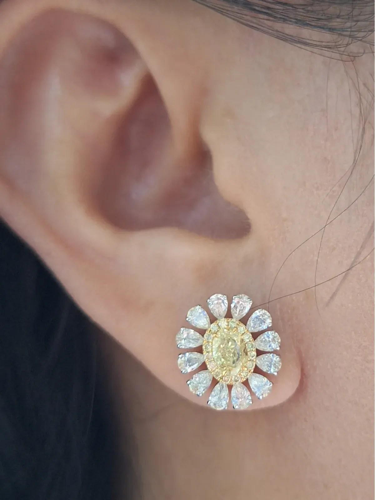 HYT Jewelry フラワーモチーフ ダイヤモンド イヤリング シルバー - 画像2