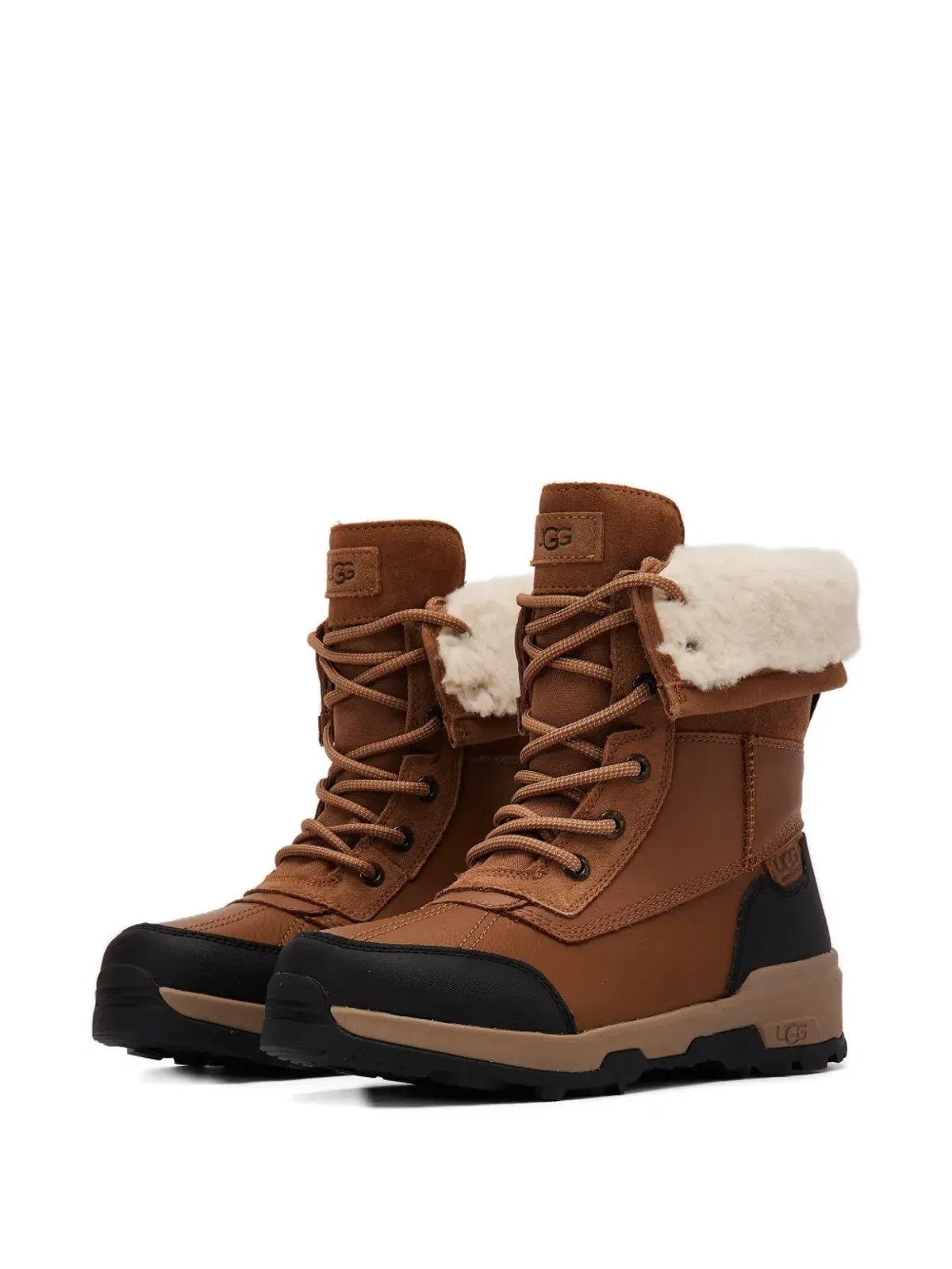 UGG Kids アディロンダック レースアップ シアリング ブーツ - 画像1