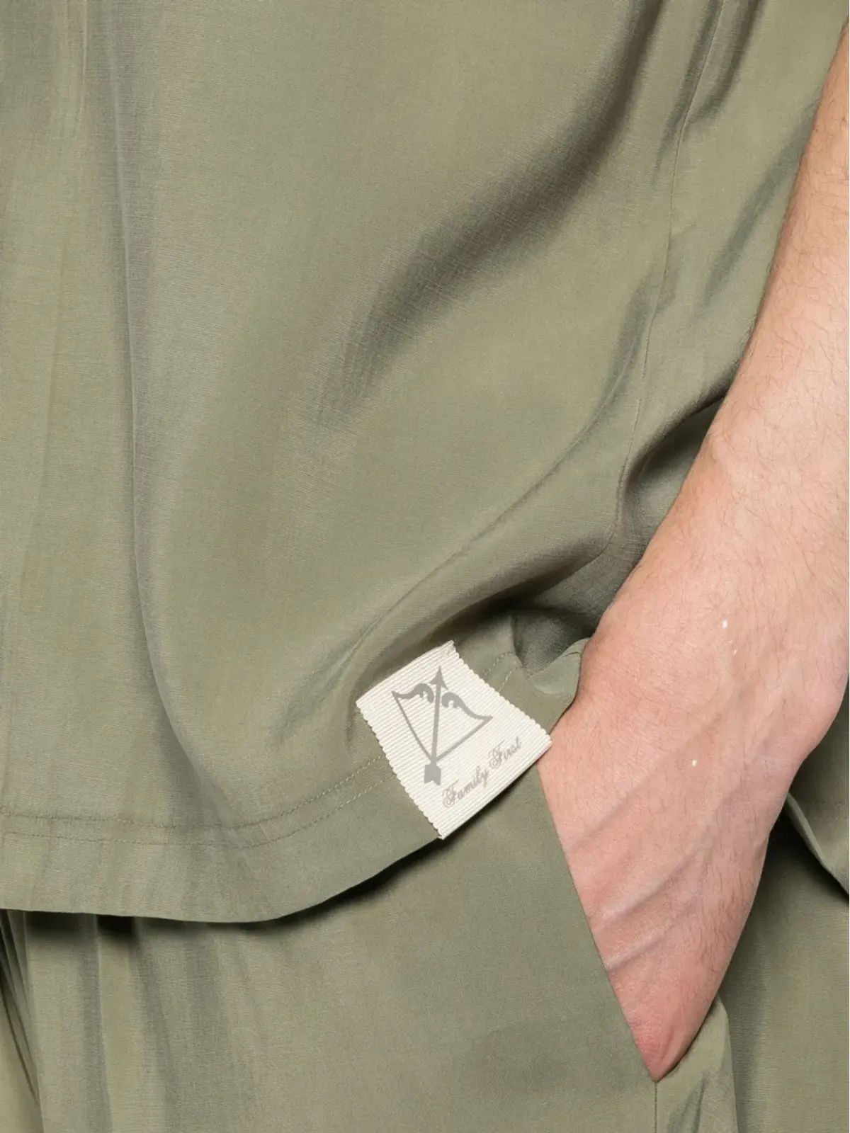 Family First camp-collar short-sleeve shirt - Green - 画像5