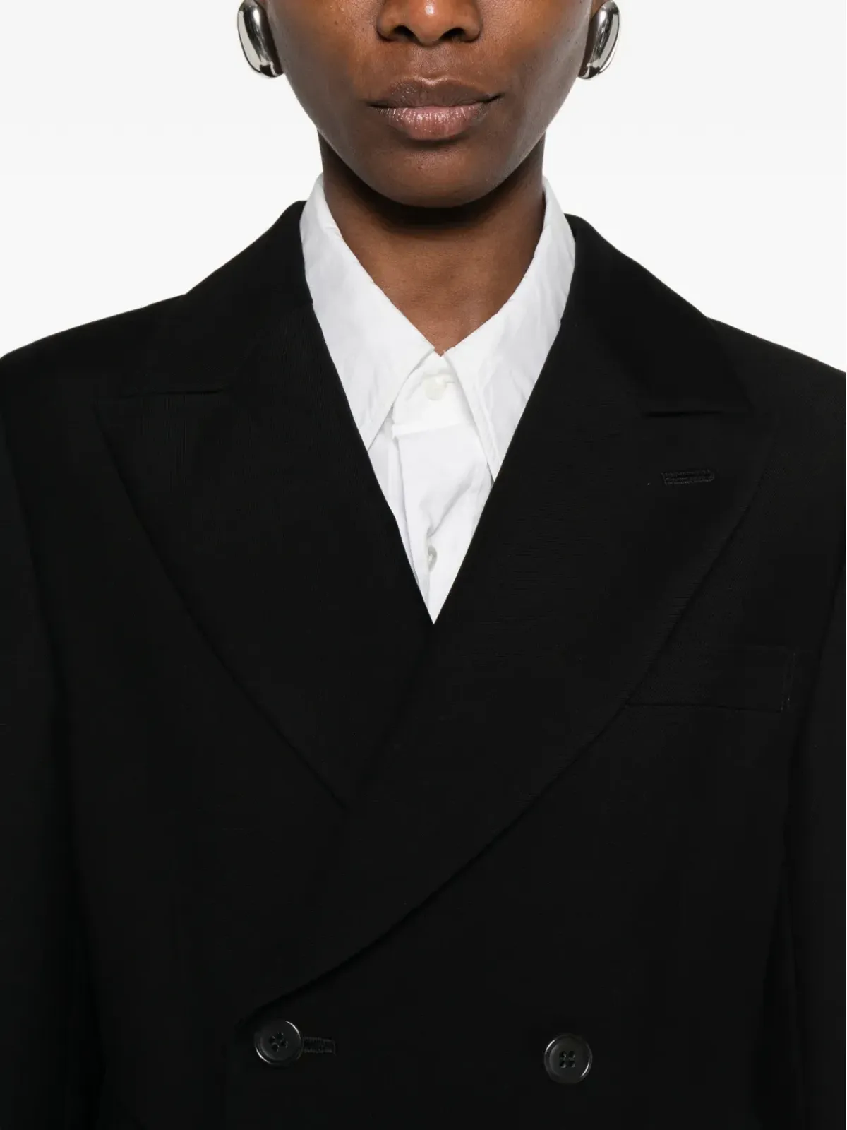 Noir Kei Ninomiya プリーツ入りブレザースタイルのダブルブレストコート（ブラック） - 画像5