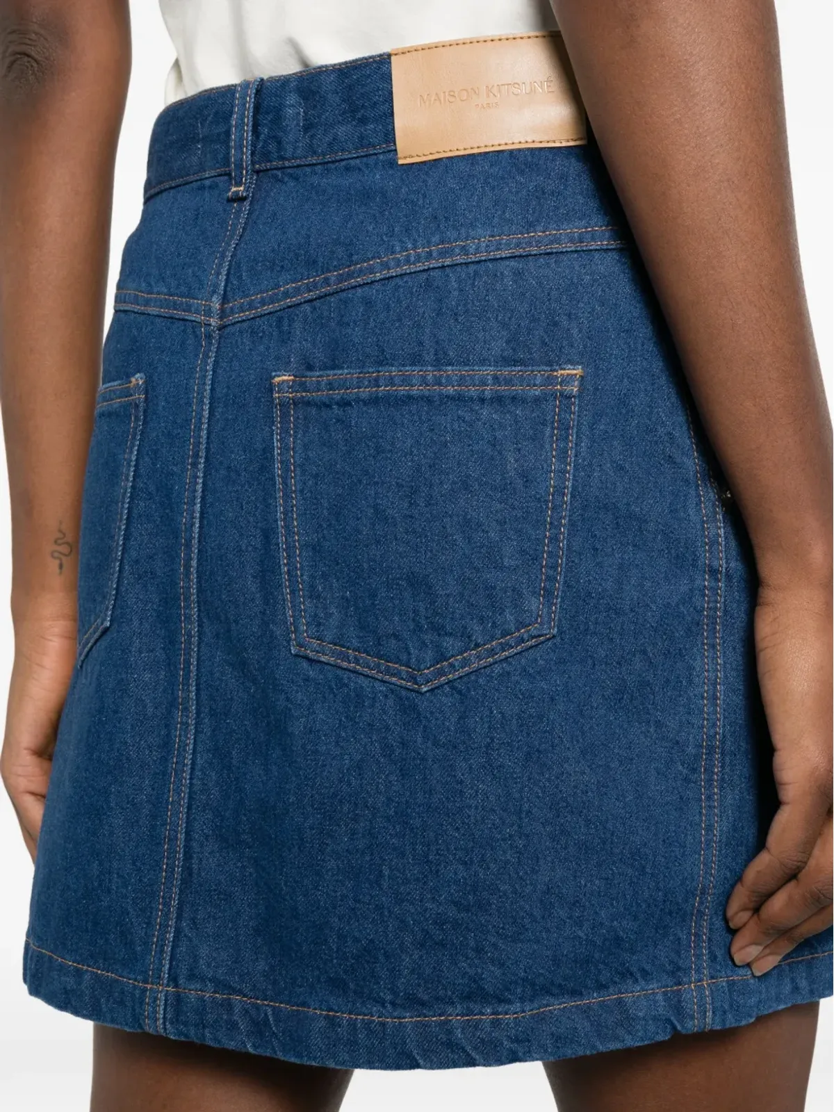 Maison Kitsuné レギュラーフィット デニム ミニスカート - 画像5