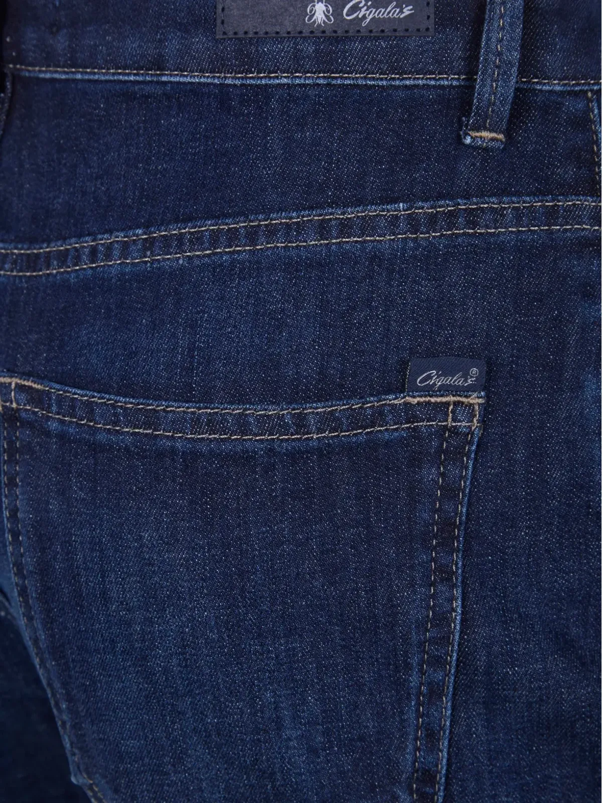 CIGALAS ロゴパッチ付きストレートジーンズ - 画像3