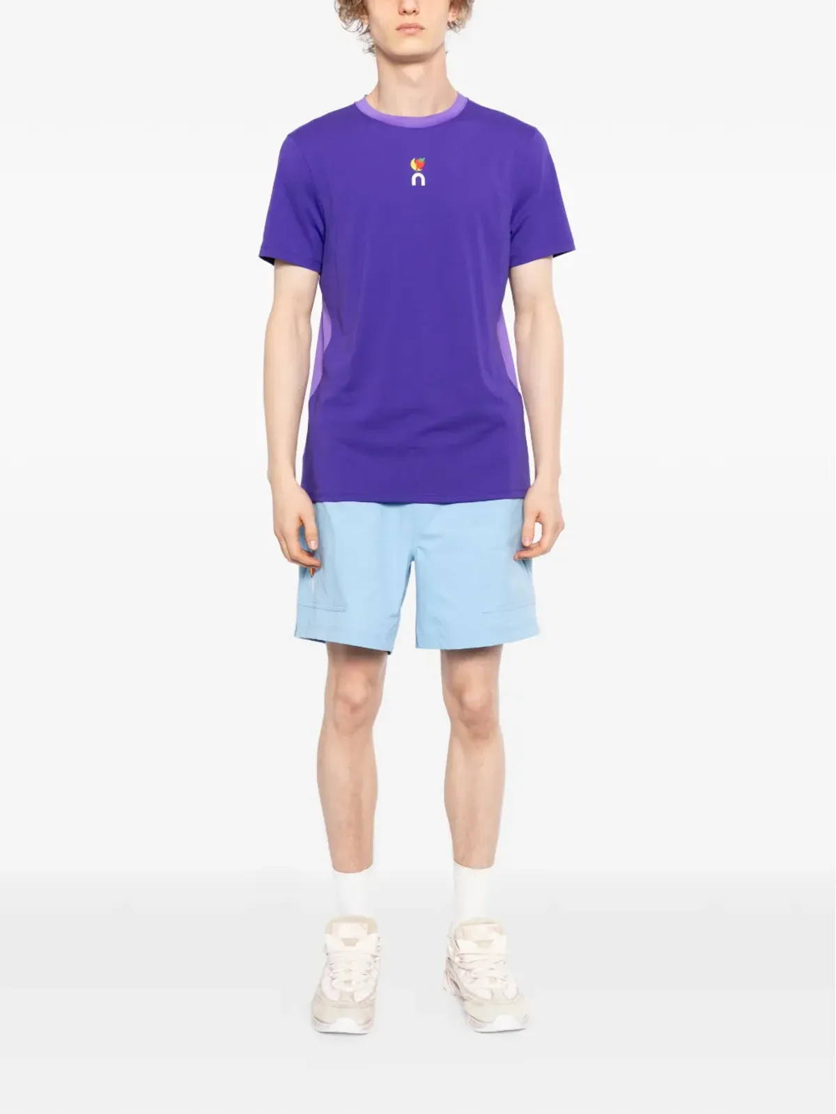 On グラフィックTシャツ - 画像2