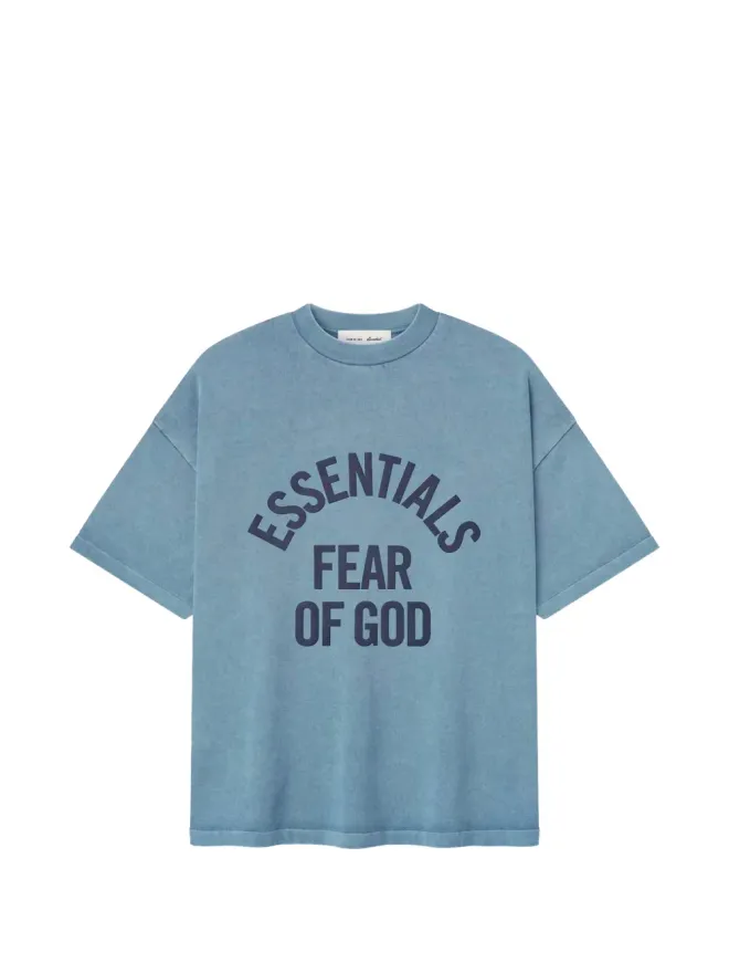 Fear of God ESSENTIALS FEAR OF GOD ESSENTIALS Campus 90s Tee 半袖プリントTシャツの商品画像