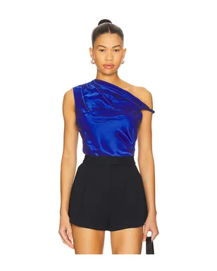 Amanda Uprichard MODESTO トップ - サムネイル1