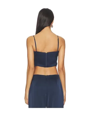 Amanda Uprichard JUNA トップ - サムネイル3