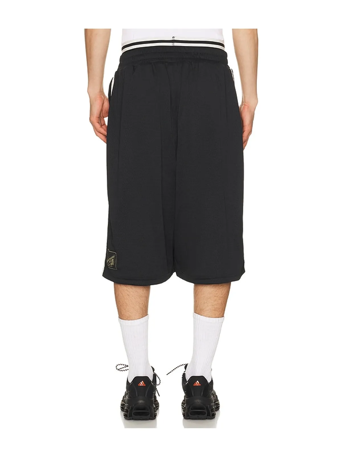 adidas Originals CHAVARRIA メッシュショートパンツ - 画像3