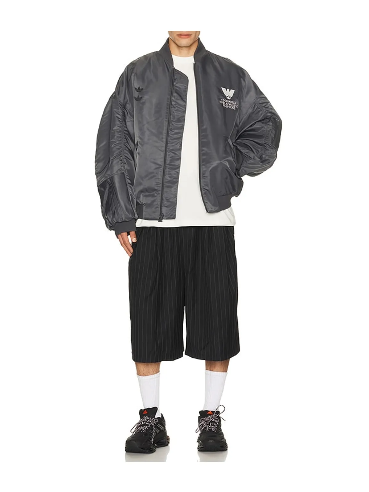 adidas Originals CHAVARRIA ロゴTシャツ - 画像3