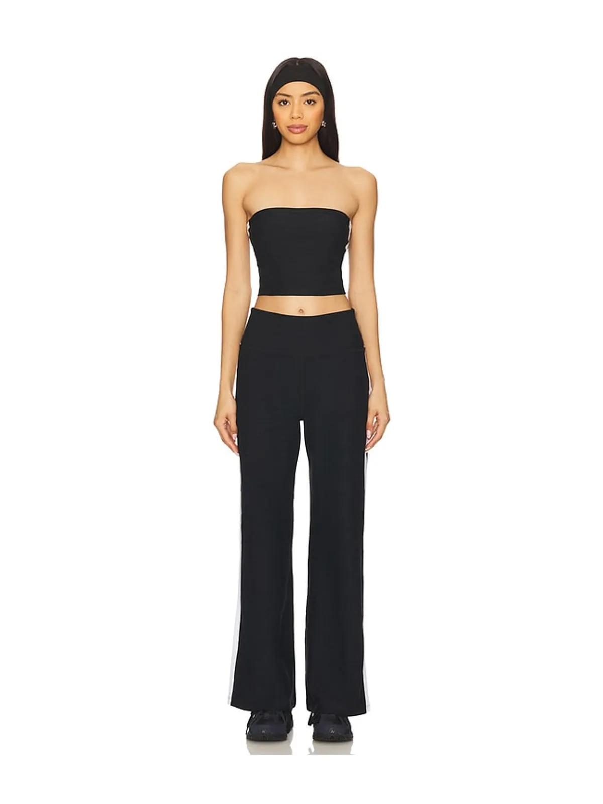 Beyond Yoga SPACEDYE ストラップレスストリップトップ - 画像5