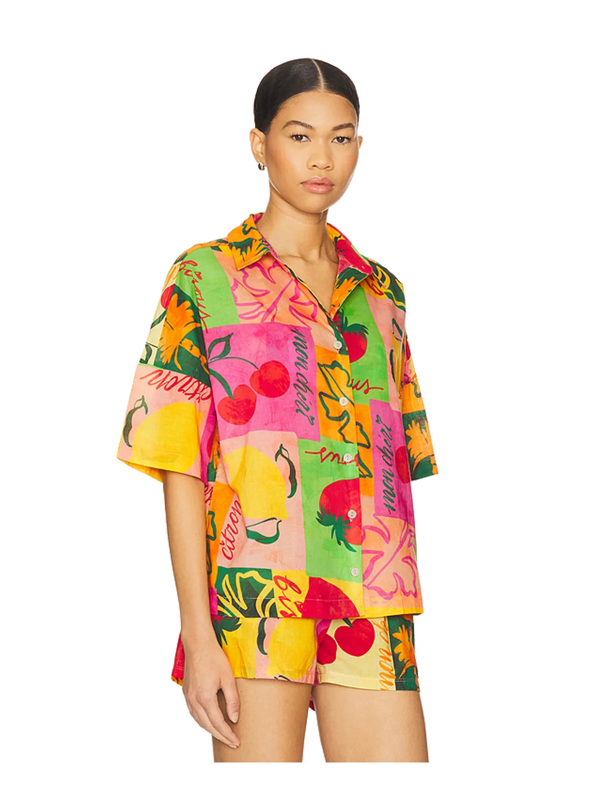 BEACH RIOT NAIDA トップ - 画像2