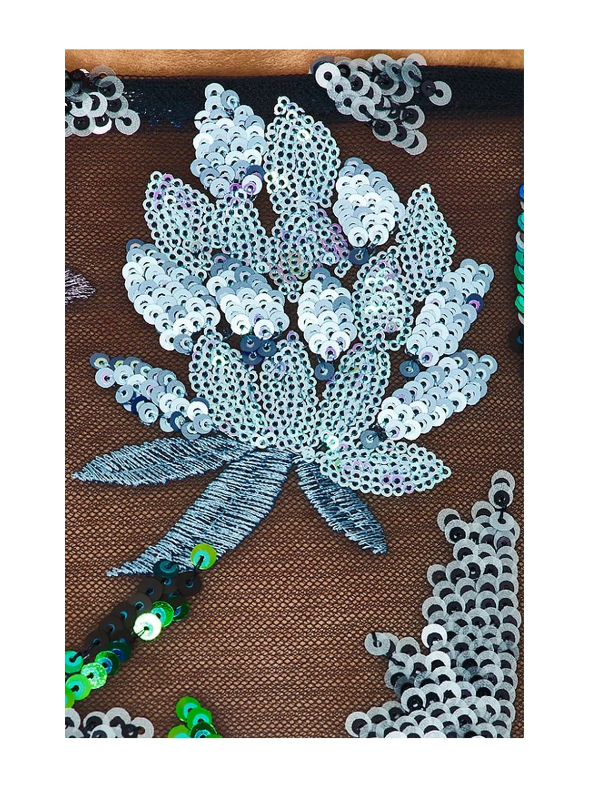 Bronx and Banco ZINNA EMBROIDERED ガウン - 画像4
