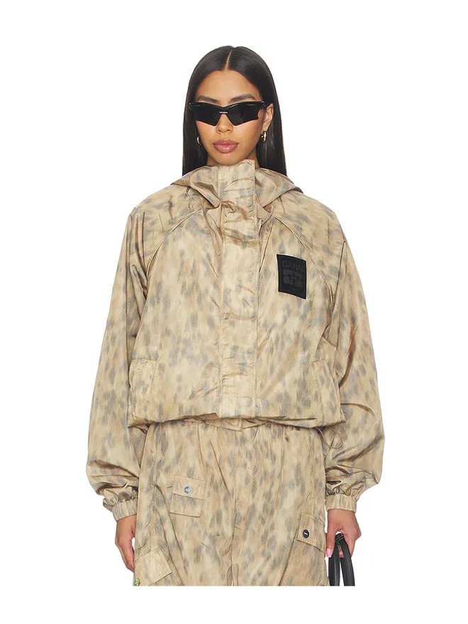 Ganni Ganni PRINTED FLYWEIGHT NYLON HOODED ジャケットの商品画像
