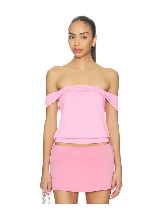 Geel Geel WILSON トップの商品画像