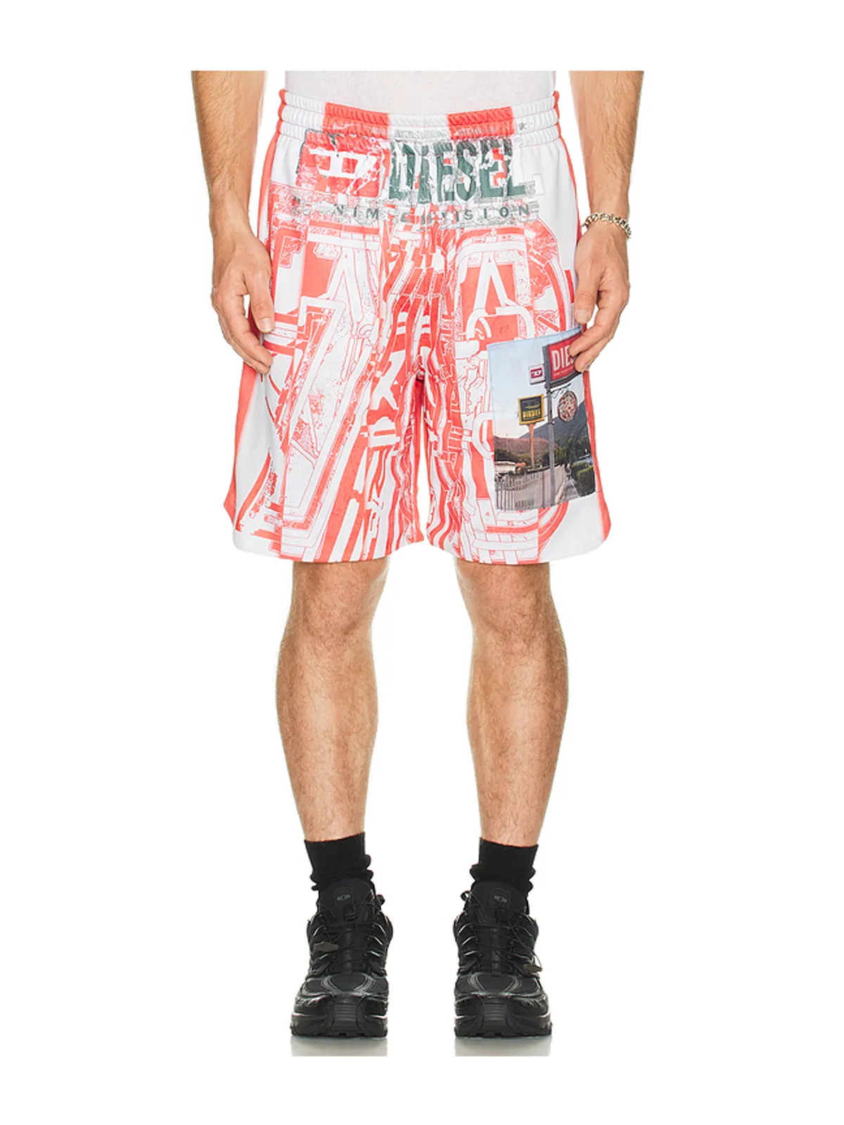 Diesel ショートパンツ - 画像1