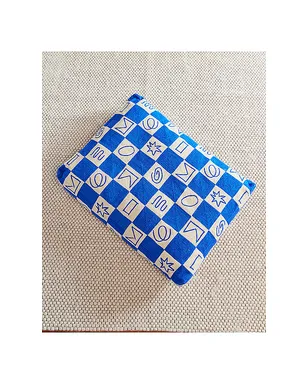 Dusen Dusen TILE EMBROIDERED DOG BED 犬用ベッド - サムネイル2