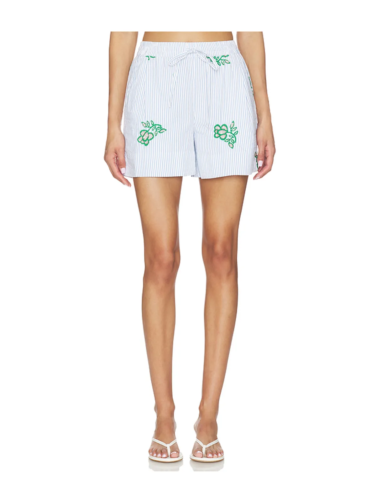 Essentiel Antwerp JUSTE ショートパンツ - White,Blue. - 画像1