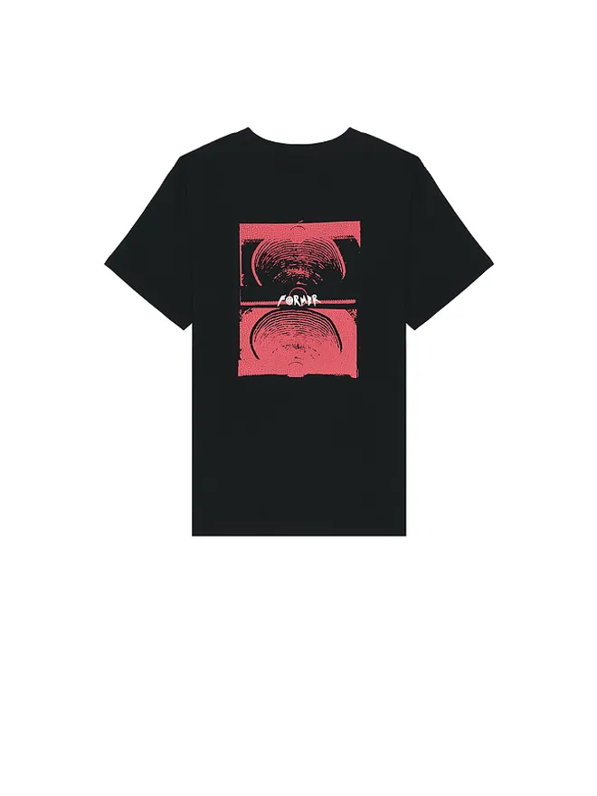 FORMER FORMER Tシャツの商品画像