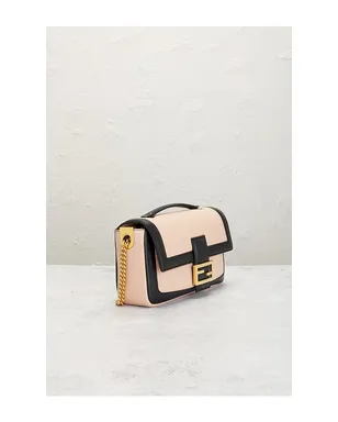FWRD Renew FENDI ショルダーバッグ - サムネイル4