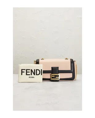 FWRD Renew FENDI ショルダーバッグ - サムネイル10