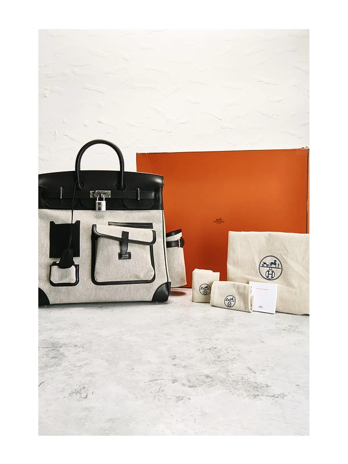 FWRD Renew HERMES ハンドバッグ - Black,Light Grey. - 画像11