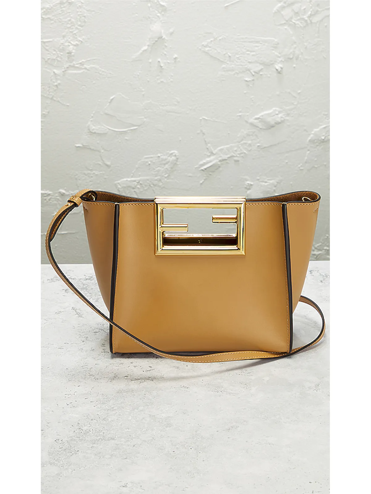 FWRD Renew FENDI バッグ - 画像2