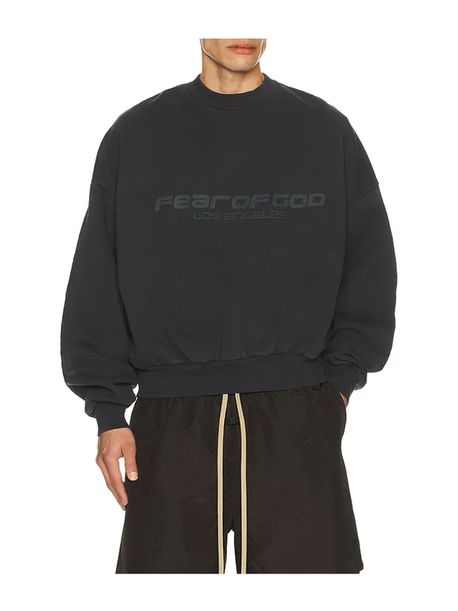 Fear of God ESSENTIALS Fear of God ESSENTIALS CROPPED スウェットシャツの商品画像