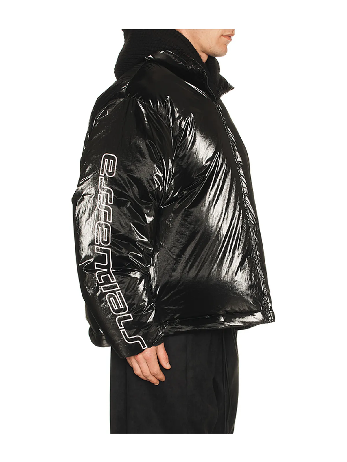 Fear of God ESSENTIALS PUFFER ダウンジャケット - 画像2