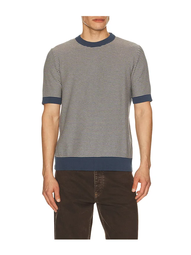 Far Afield Far Afield Tシャツの商品画像