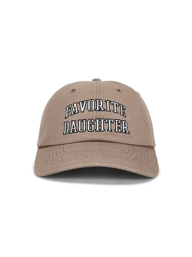 Favorite Daughter Favorite Daughter HE COLLEGIATE LOGO ベースボールキャップの商品画像