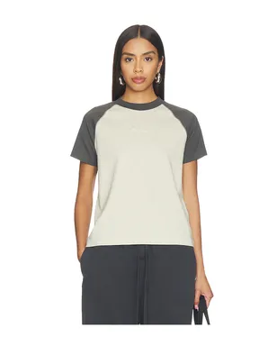 Fear of God ESSENTIALS SIGNATURE Tシャツ - サムネイル1