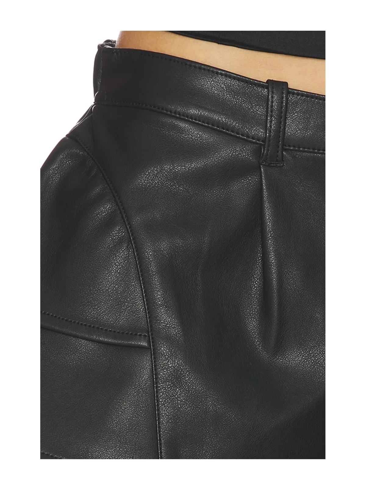 Free People STAR DUST フェイクレザーショートパンツ - 画像6