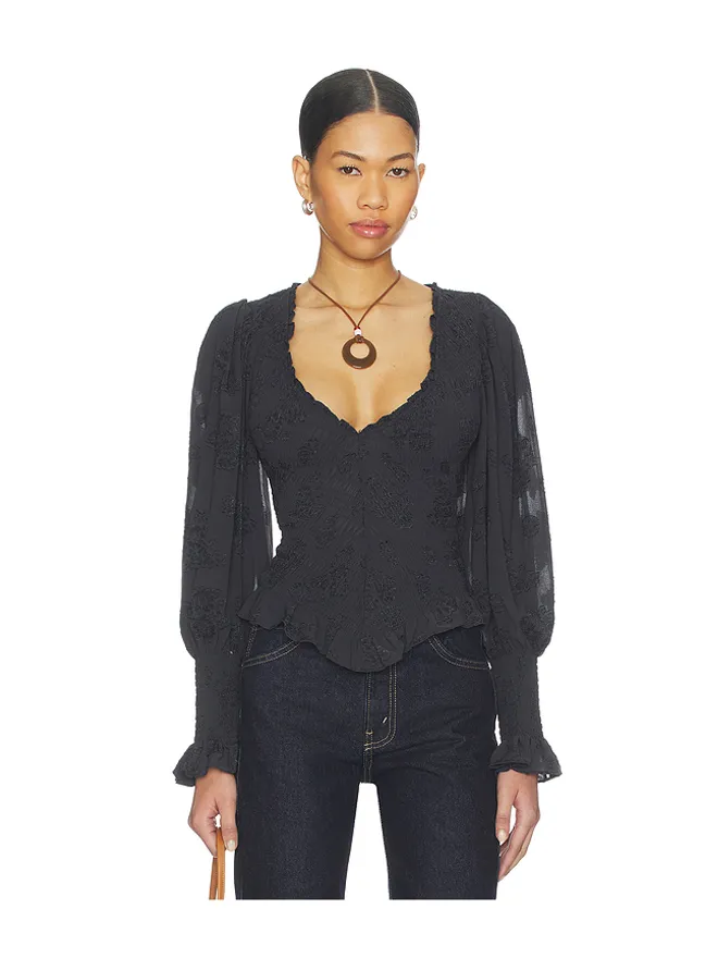Free People Free People SMOCKED IN LOVE トップの商品画像