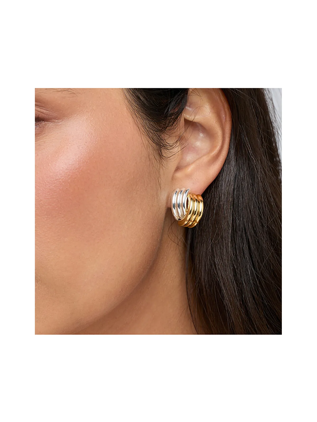Heaven Mayhem CLOVE スタッズイヤリング - Metallic Silver,Metallic Gold. - 画像2