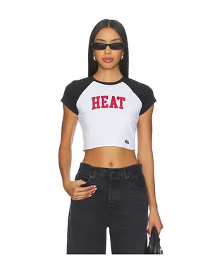 Hype and Vice MIAMI HEAT HOMERUN クロップTシャツ - Black,White. - サムネイル1
